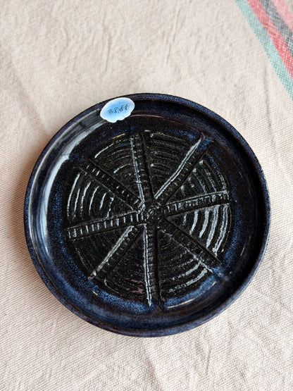 Garlic Grater/Decorative Dish